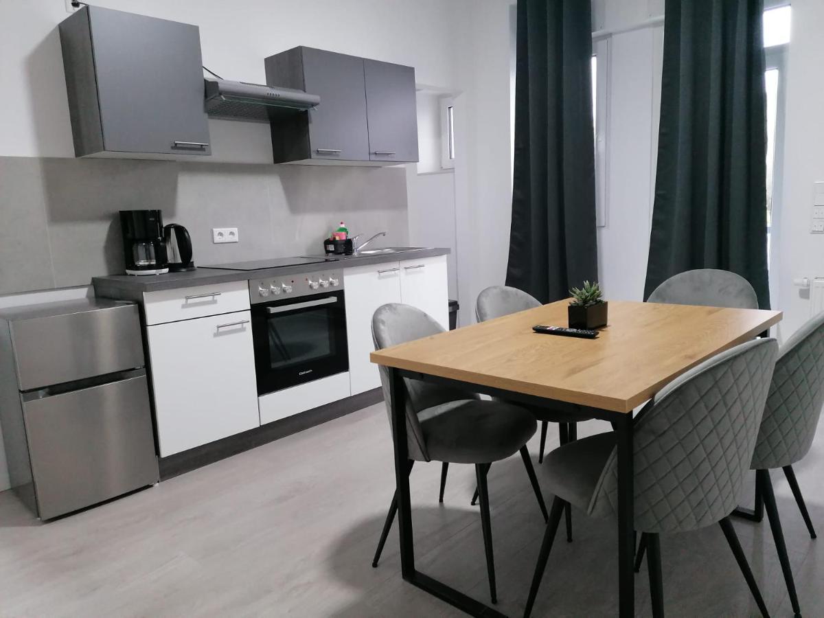 Estrella24 Living Rooms Tokio Herne Dış mekan fotoğraf